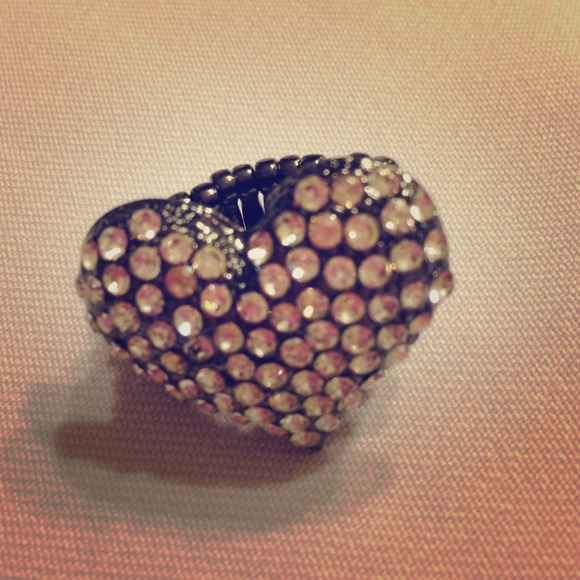 Rhinestone ring
