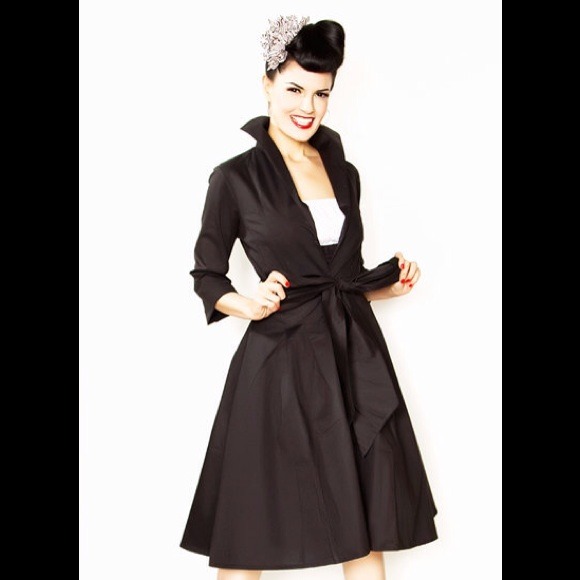 🎈SOLD🎈BLACK HENRIETTA SWING COAT DRESS