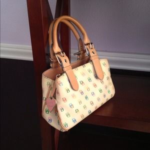 Dooney and Bourke purse