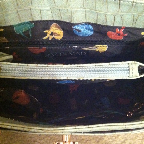 *SOLD* 33rd & Mad by Koret Top Handle Satchel - Picture 3 of 4