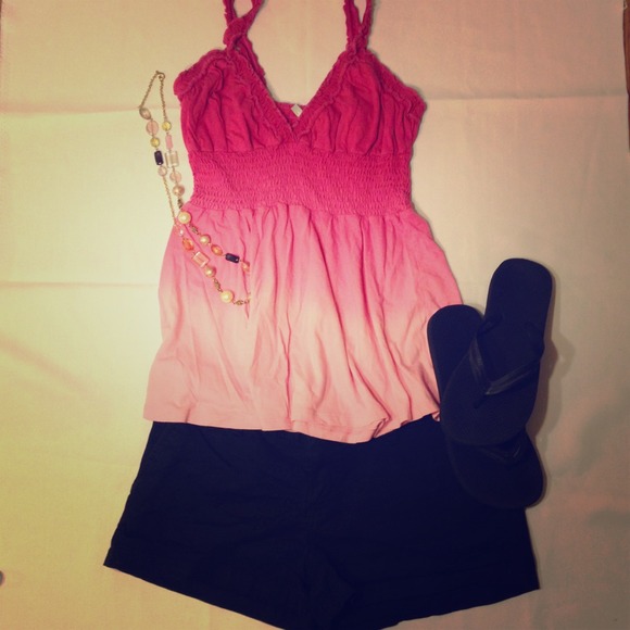 Pink Ombré tank top. Worn two times!