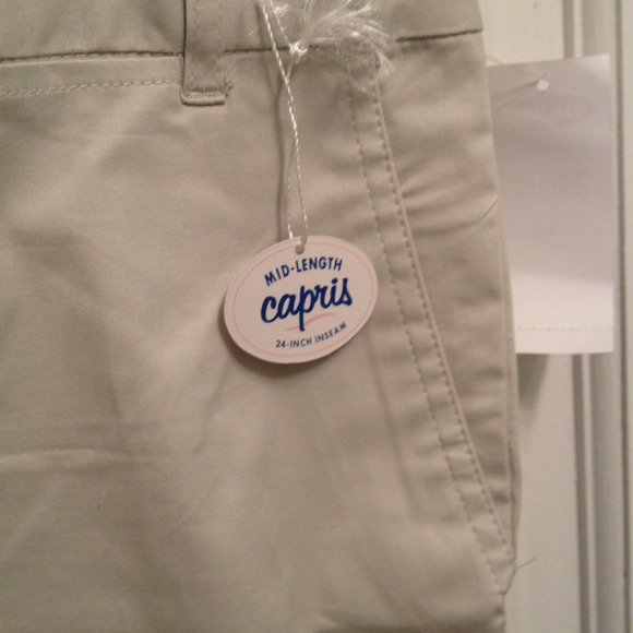 **SALE** 😃 👖Old Navy Capris 👖😃