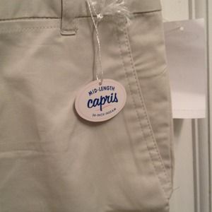 **SALE** 😃 👖Old Navy Capris 👖😃
