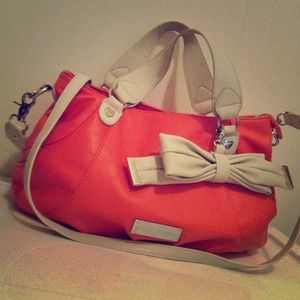 🆕Betsy Johnson Coral Crossbody/Shoulder Bag