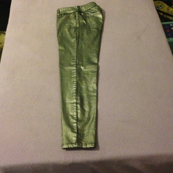 Shiny silver skinny jeans! NWOT
