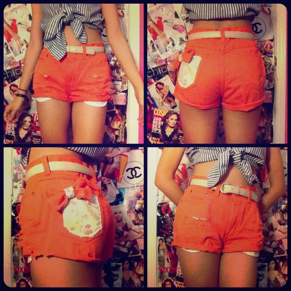 Denim - high waisted shorts SOLD⛔
