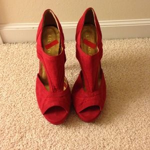 Brand new high heels for sale!!