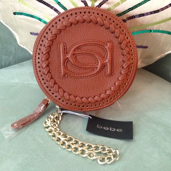 ❌⭕SOLD!!!❌⭕Bebe Gia Brown Pochette