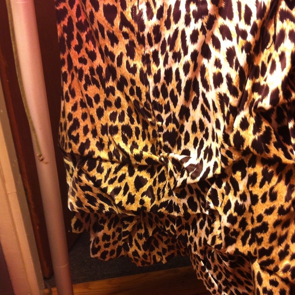 Cheetah cocktail dress - Picture 2 of 3