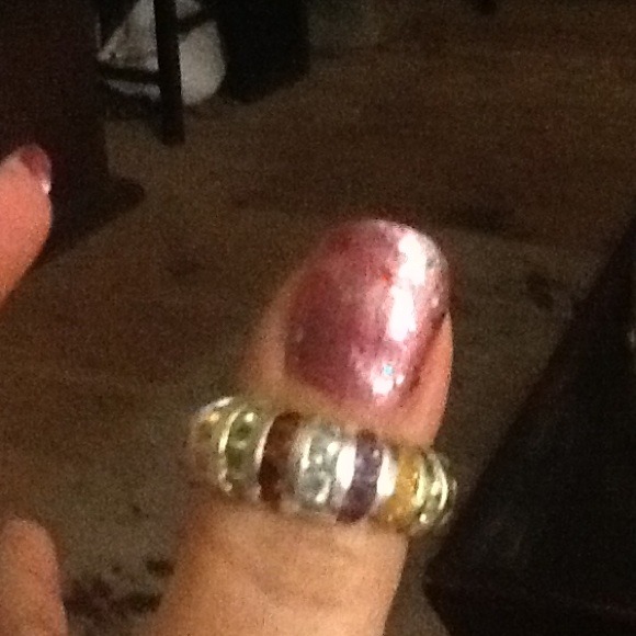 Jewelry - Pretty fashion ring, multi color