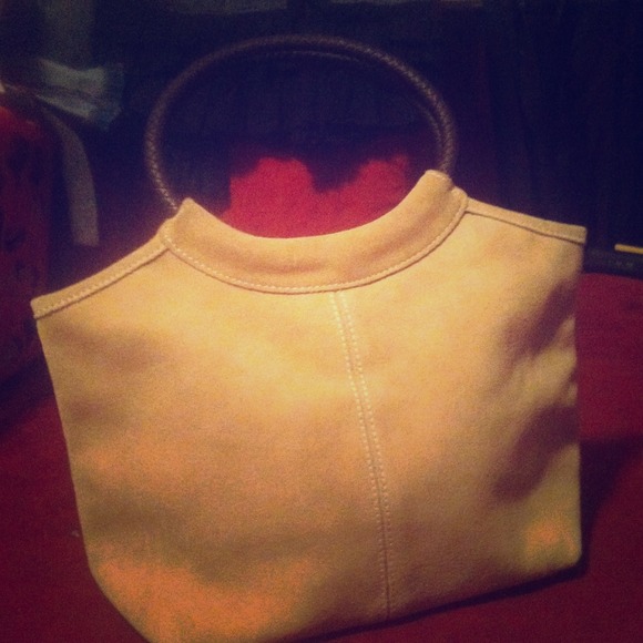 🚫Traded🚫super cute purse! - Picture 1 of 3