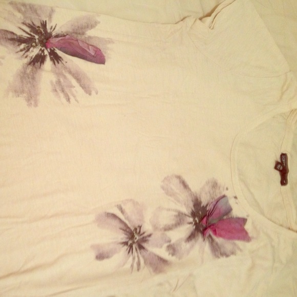 Bundle reserved for JHuizar JCrew tees