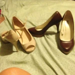 2 pair of almost new stilettos