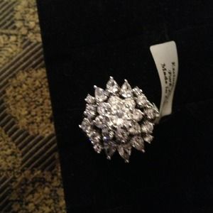 Genuine CZ Ring Incredible size 9