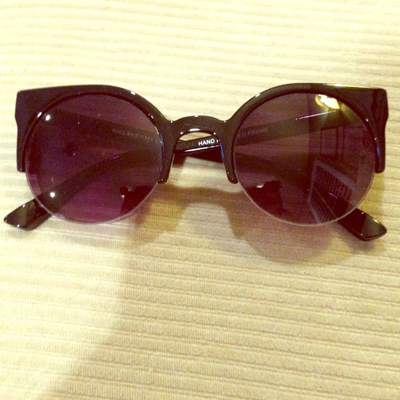 Half Framed Plastic Round Sunglasses