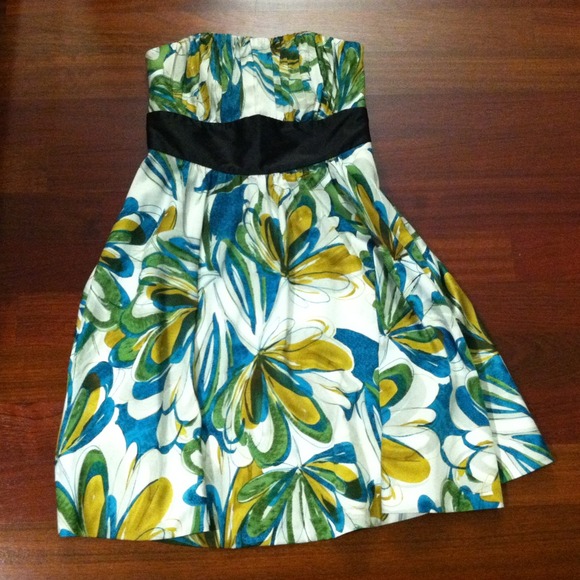 SOLD - Vibrant Green & Yellow Flowery Dress