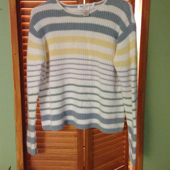 Jones New York sweater - Picture 2 of 2