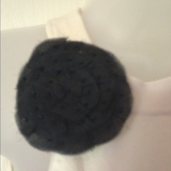 Top - Picture 3 of 3