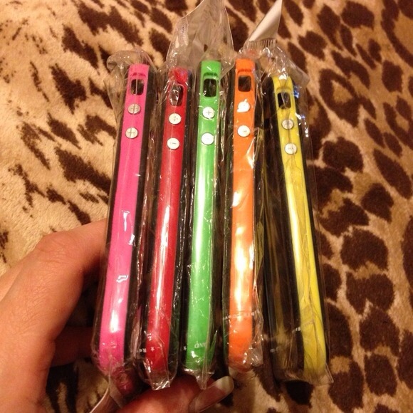 3 IPHONE 4/4S RUBBER BUMPERS-PINK, YELLOW & ORANGE