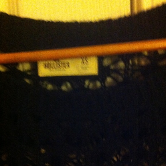 knitted - Picture 2 of 2