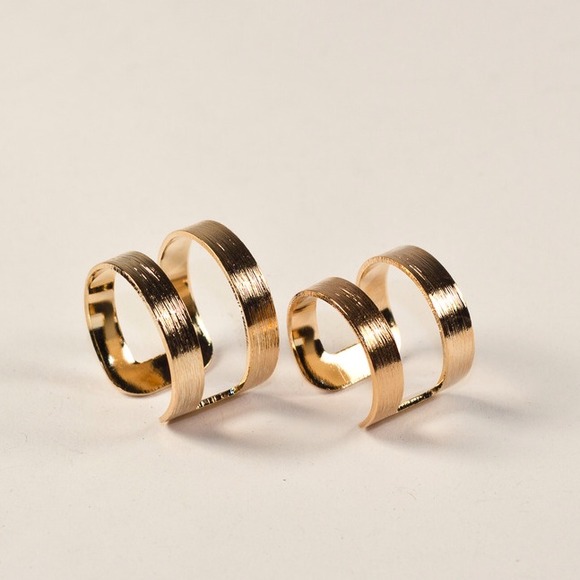 Jewelry - Double rings - 2 rings for $16 + box earrings $12