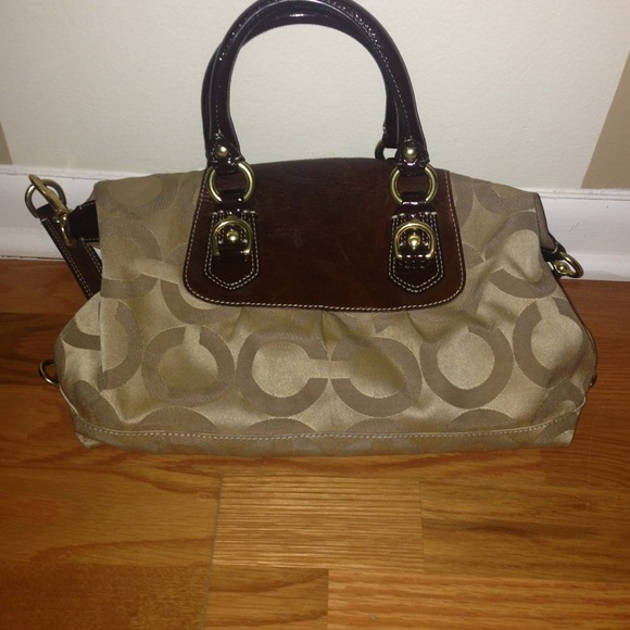 additional coach bag pictures