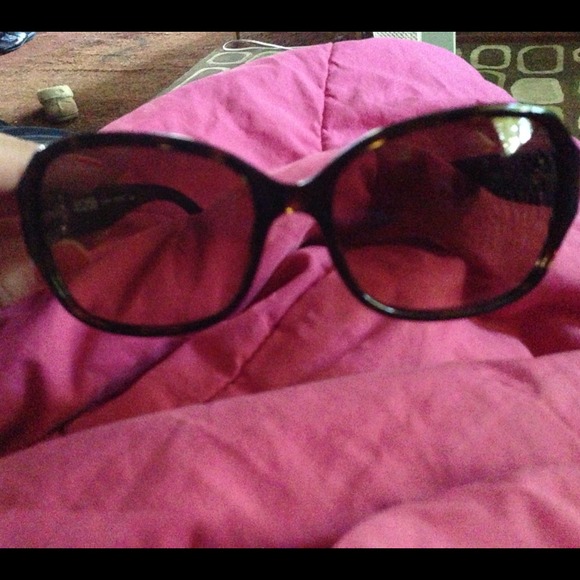 ?Traded ! authentic MK sunglasses main image 4