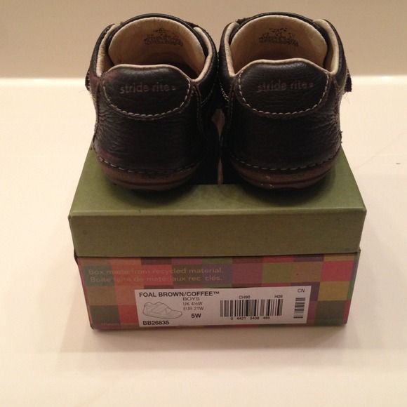 Baby boy chocolate brown leather shoes. 5W - Picture 3 of 4