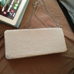 Chained silver sequin clutch! NWT