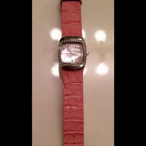 Real leather Fossil Pink rhinestone croc watch