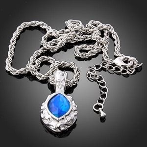 18K GOLD PLATED CRYSTAL TEARDROP PENDANT NECKLACE