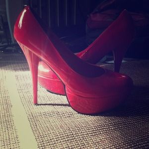 Gorgeous red platforms/heels