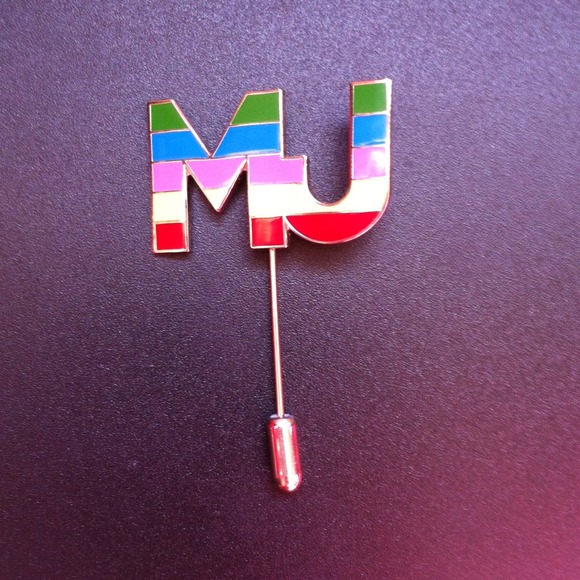 Marc Marc Jacobs Pin