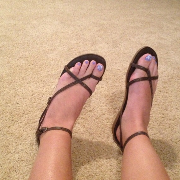 American Eagle gladiator sandal