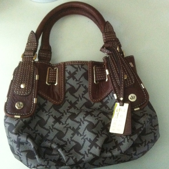 Juicy Couture Handbags - Leather Juicy Couture Purse