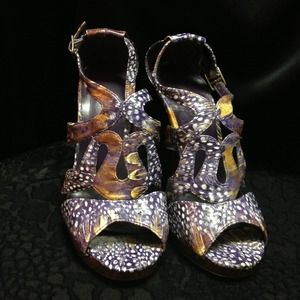 Cute •Nadara• Purple Heels (Size: 8.5)