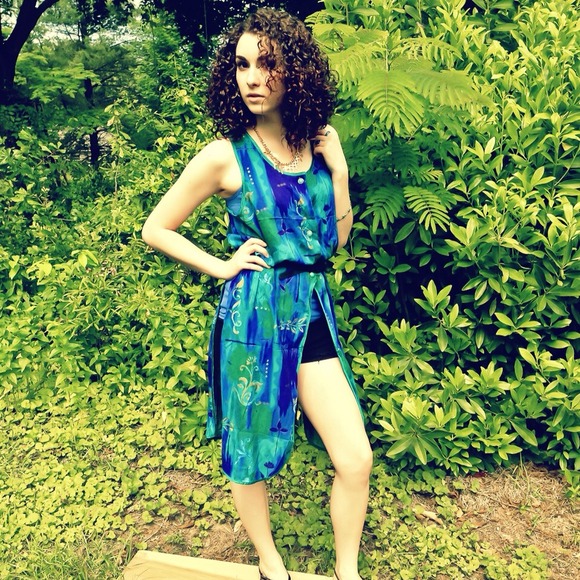 Vintage Over Sized Slitted Top