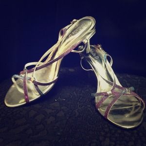 •Michelle D• 2in Heels, Size 8