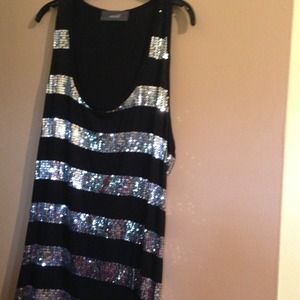 Cute unique summery v neck top and shoes