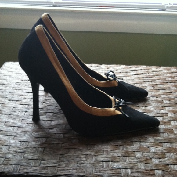 Gorgeous Black heels Never Worn - Picture 2 of 3