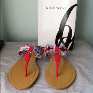 🅾REDUCED🅾 Brand New ❤ Nine West Sandals