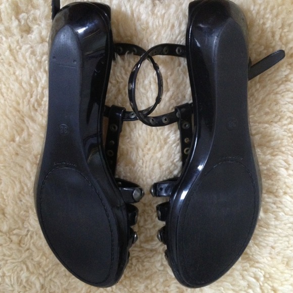 SOLD locally ✨Jimmy choo Jenny rubber sandals - Picture 3 of 4