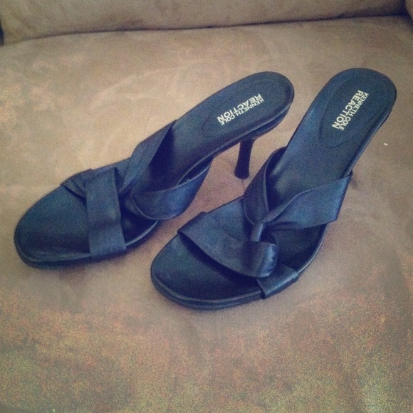 Black Slip on Heels!