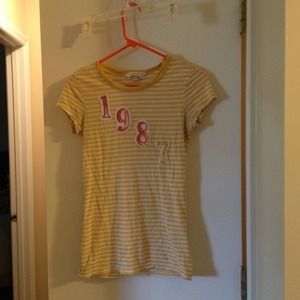 Aeropostale shirt, like new!!!