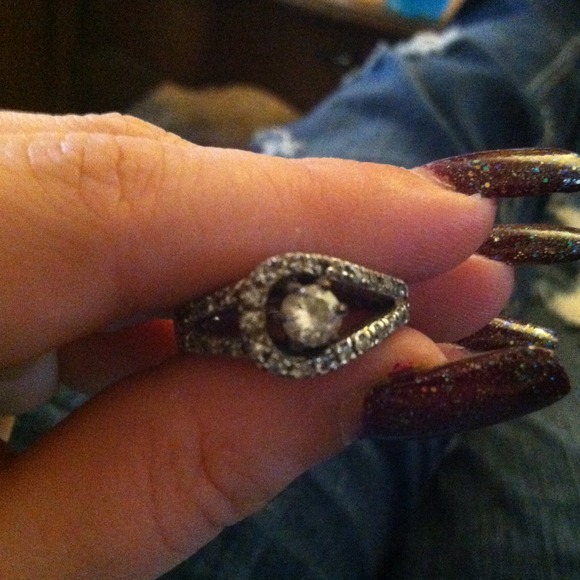 Gorgeous ring negotiable on price