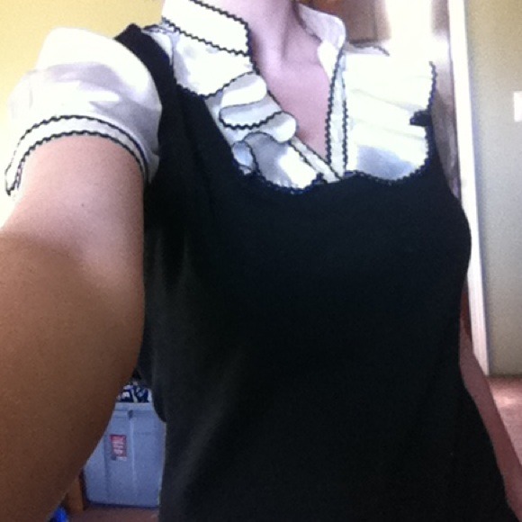 Blouse - Picture 2 of 4