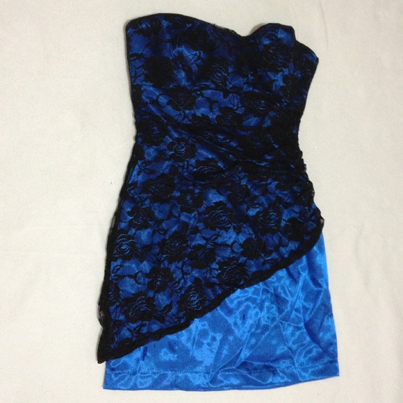A nice blue and black dress, new with no tag