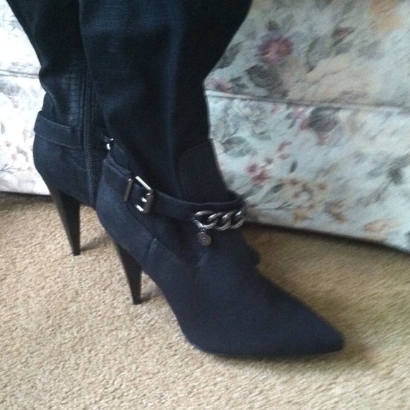 BCBG Black Suede Boots Size 8