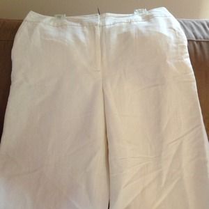 Off white wide leg linen pants fully lined.