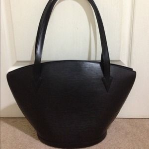 100% authentic LV epi black leather bag